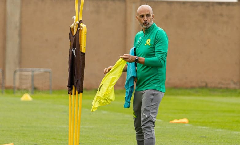 Miguel Cardoso during Mamelodi Sundowns training