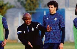 Pitso Mosimane at Esteghlal training session
