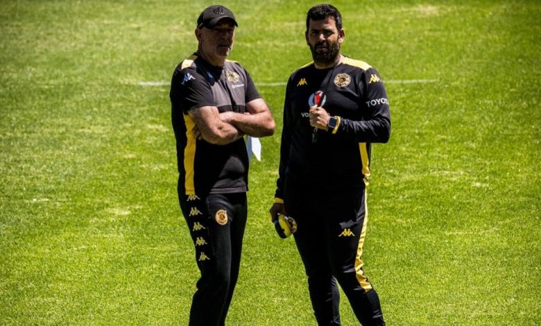 Nasreddine Nabi and Safi Majdi - Strength and conditioning coach during a training session at Naturena