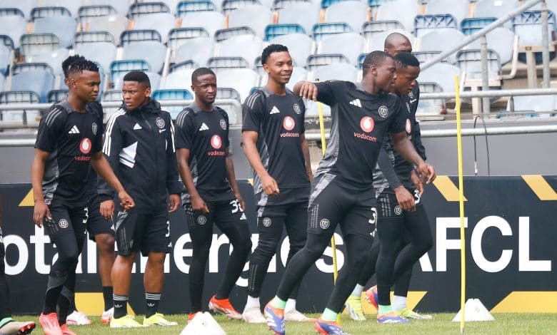 Orlando Pirates players training ahead of the CR Belouizdad match.