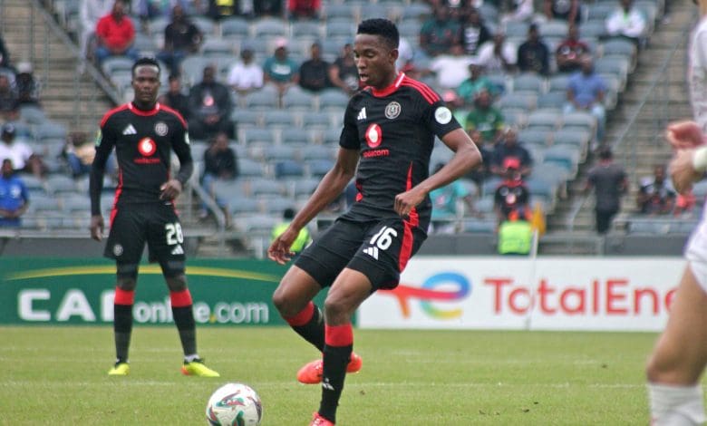 Thalente Mbatha in action for Orlando Pirates