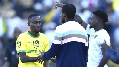 Thembinkosi Lorch and Rulani Mokwena at Mamelodi Sundowns during a game