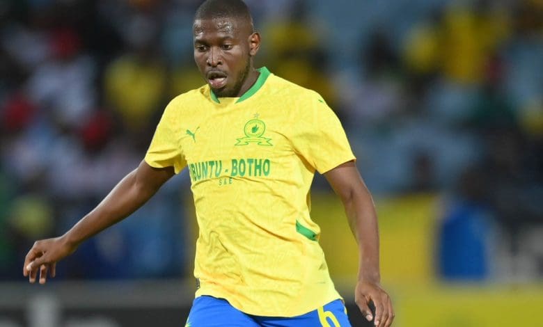 Aubrey Modiba in action for Mamelodi Sundowns