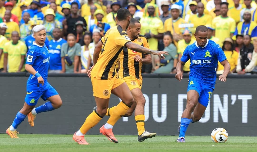 Kaizer Chiefs action against Mamelodi Sundowns.