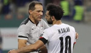 Roger De Sa and Mohamed Salah during a game