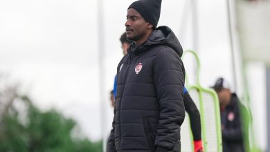 Rulani Mokwena at Wydad AC training