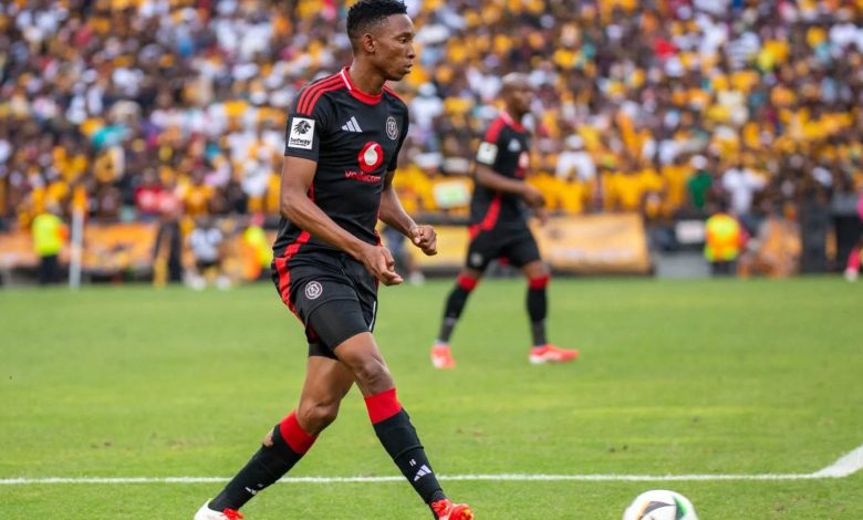 Thalente Mbatha in action for Orlando Pirates