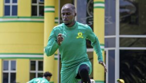 Thembinkosi Lorch training at Chloorkop