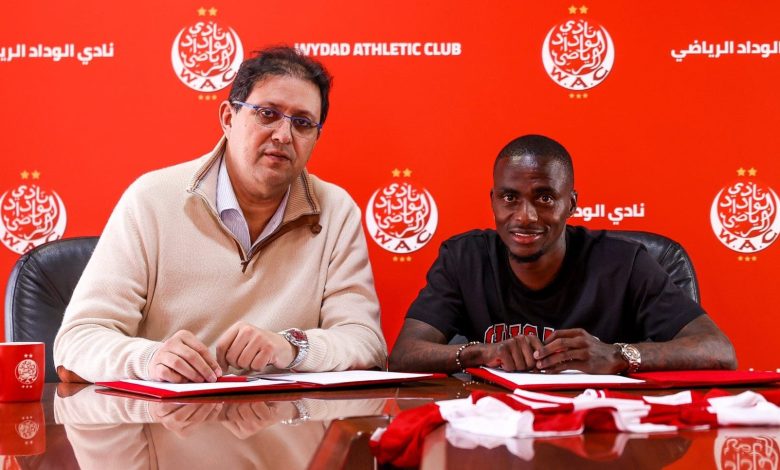 Thembinkosi Lorch unveiled by Moroccan giants Wydad Athletic Club