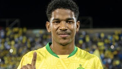 Jayden Adams picks battle against Bongani Zungu.