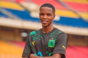 Mahlatse Makudubela in AS Vita Club colours