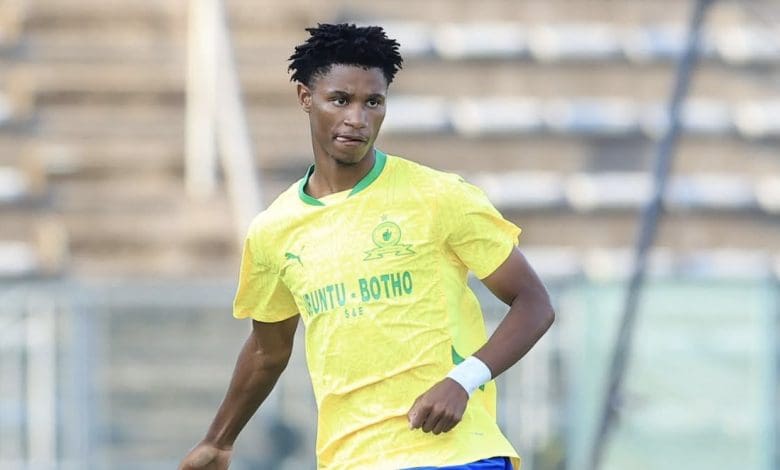 Mamelodi Sundowns defender Malibongwe Khoza in action