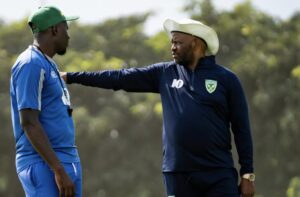 ‘Why not' - Manqoba Mngqithi on long-term Golden Arrows future.