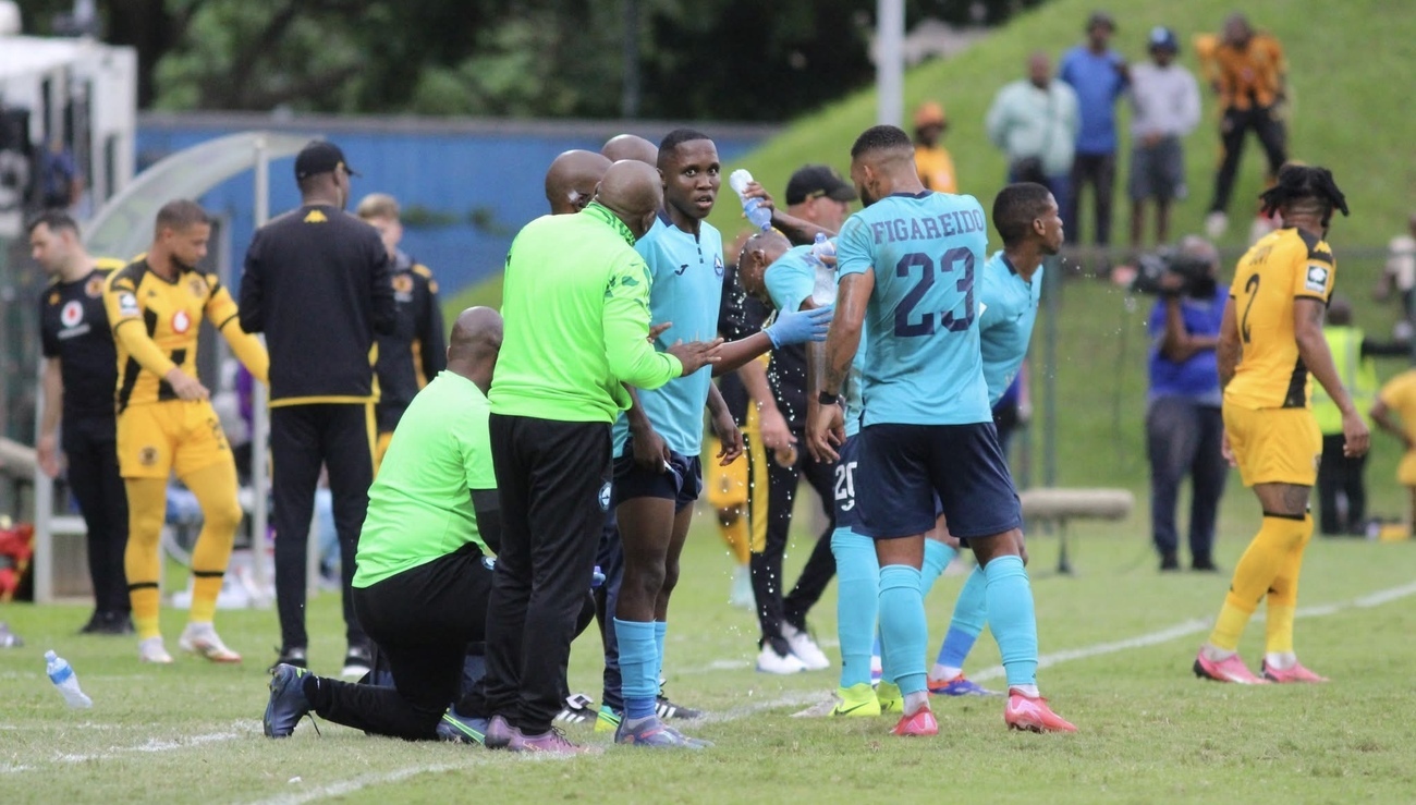 Richards Bay FC technical team giving instructions to players during clash with Kaizer Chiefs