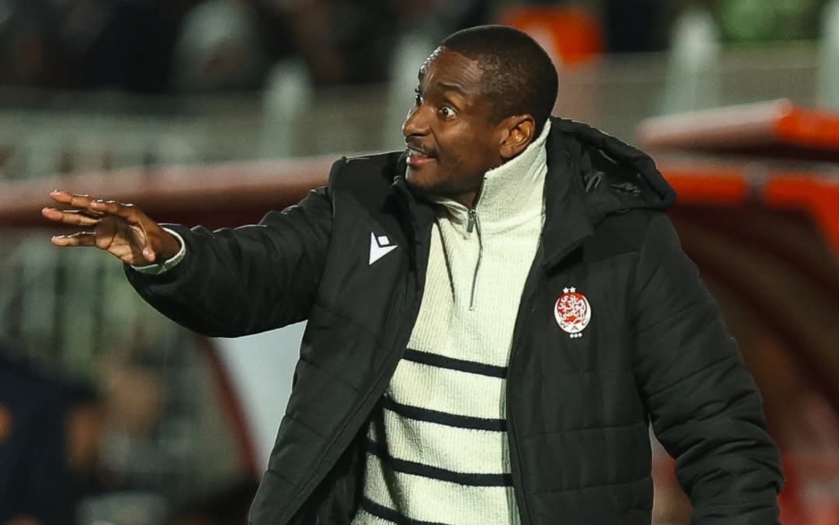 Rulani Mokwena during a Wydad AC match