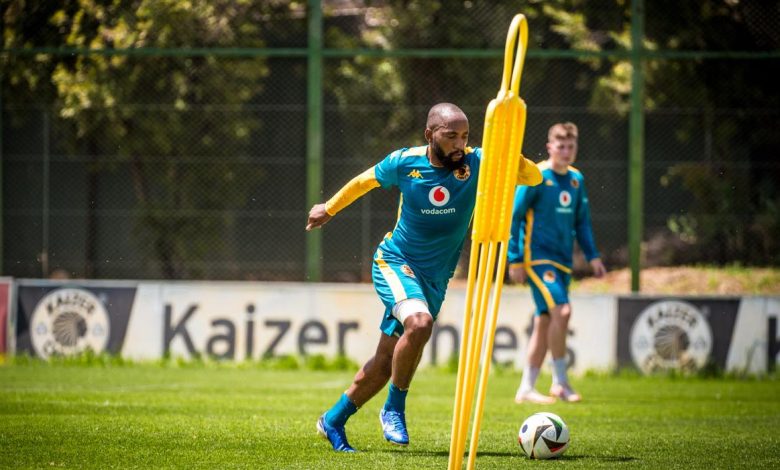 Kaizer Chiefs star Sibongiseni Mthethwa during a training session