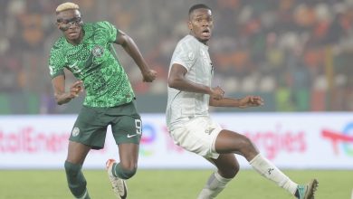 Victor Osimhen and Sphephelo Sithole during the AFCON tie