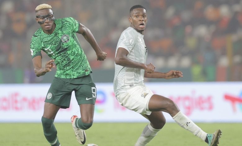 Victor Osimhen and Sphephelo Sithole during the AFCON tie