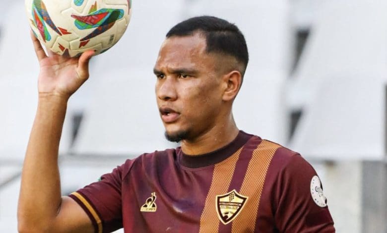 Stellenbosch FC star Fawaaz Basadien carrying the ball