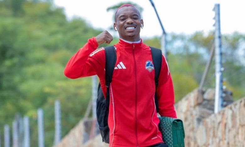 Khama Billiat in Scottland FC colors