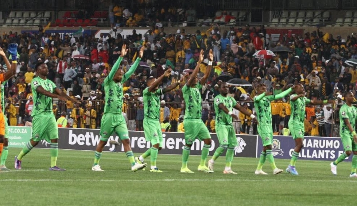 Marumo Gallants players saluting their supporters