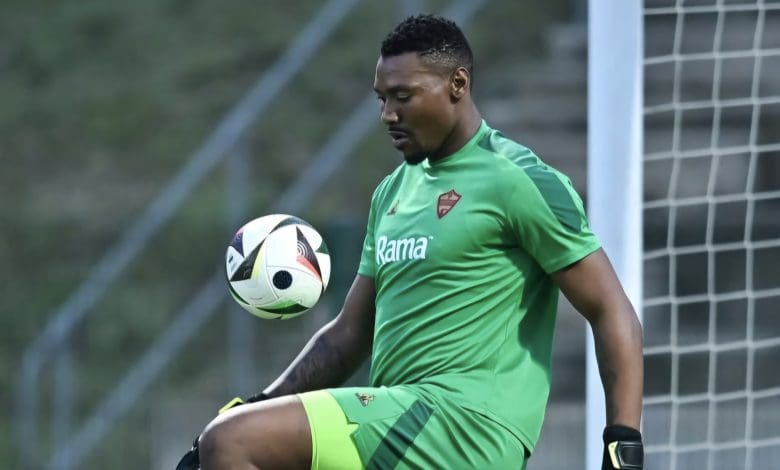 Oscarine Masuluke during a warm up session .