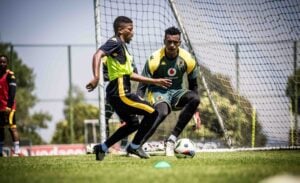 Fiacre Ntwari with Tebogo Potsane at a Kaizer Chiefs training session