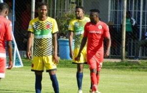 Jomo Cosmos against Highlands Park