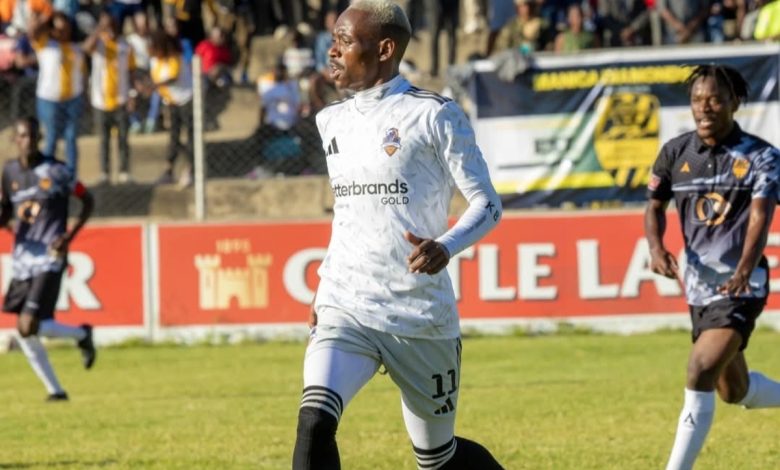 Former Kaizer Chiefs and Mamelodi Sundowns forward Khama Billiat in action
