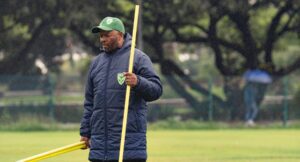 Manqoba Mngqithi at Golden Arrows