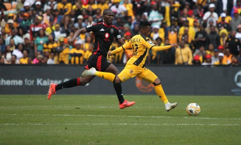 Mduduzi Shabalala in action for Kaizer Chiefs in the Soweto derby