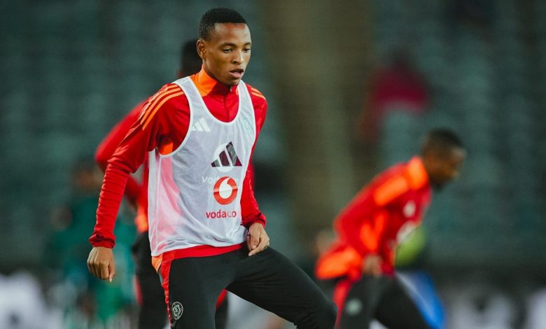 Relebohile Mofokeng before a game