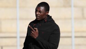Ronnie Kanalelo pointing a finger during a match