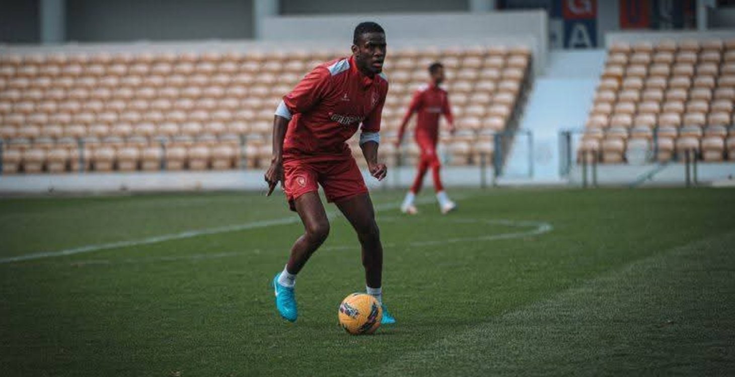Sphephelo Sithole in Gil Vicente colours