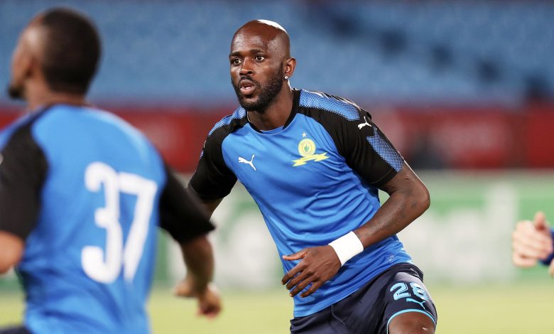Former Mamelodi Sundowns attacker Anthony Laffor warming up ahead of the match