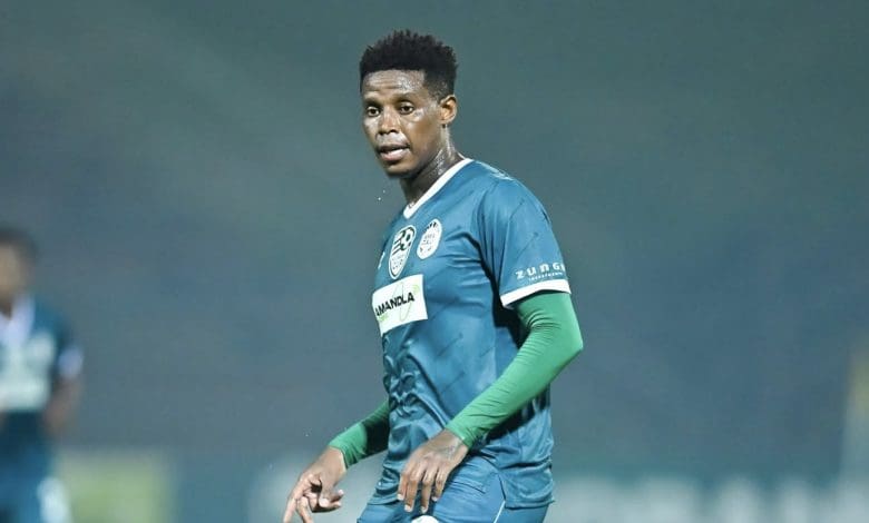 AmaZulu FC midfielder Bongani Zungu in action