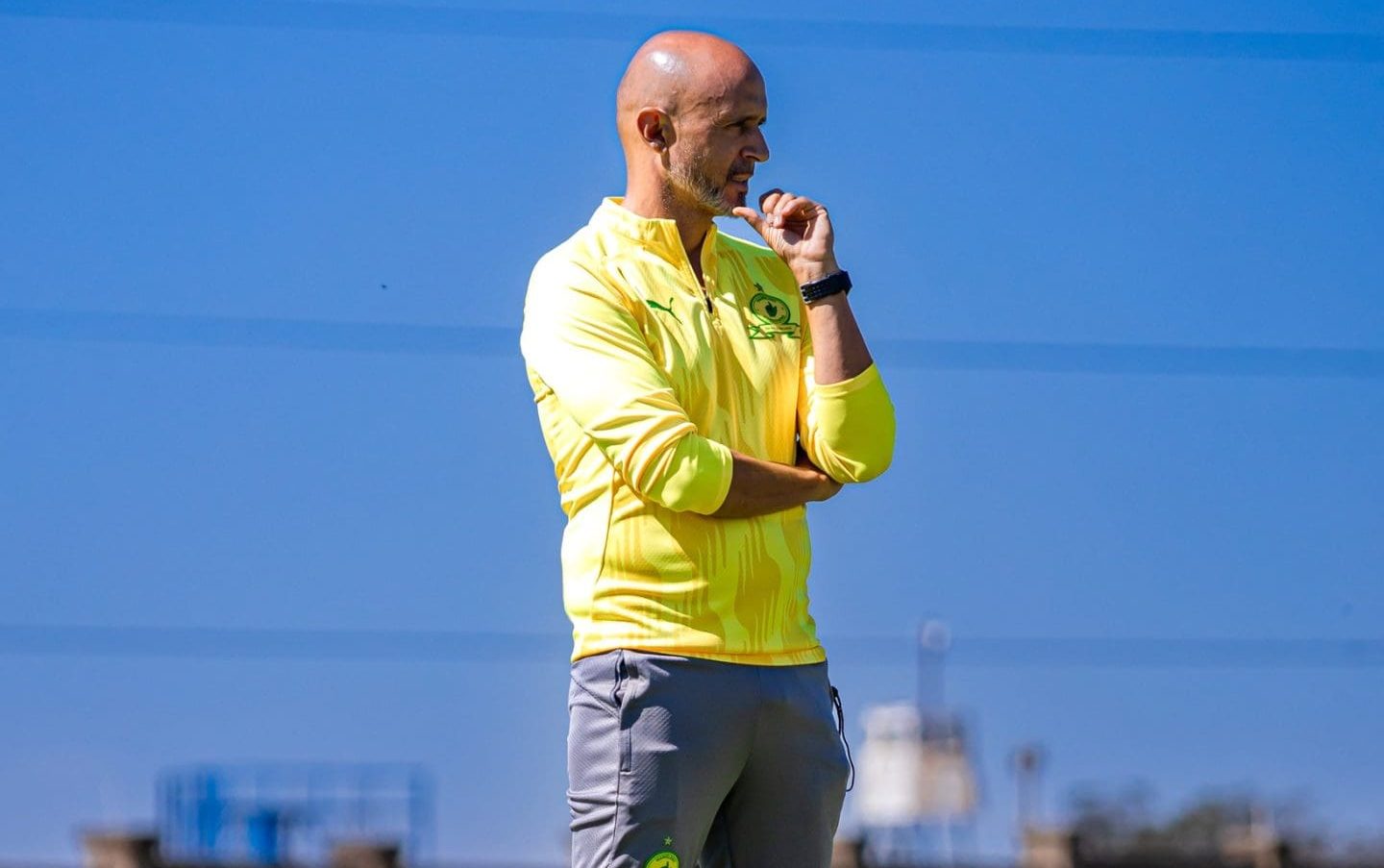 Miguel Cardoso of Mamelodi Sundowns at training 