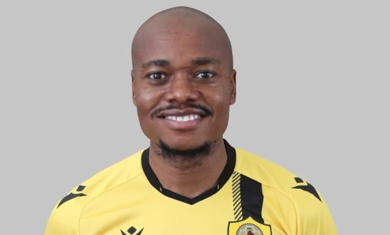 Bafana Bafana star Percy Tau in Qatar SC colours