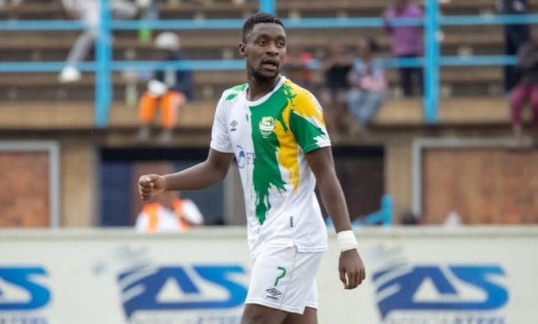 AmaZulu FC bound striker Thandolwenkosi Ngwenya during a FC Platinum match
