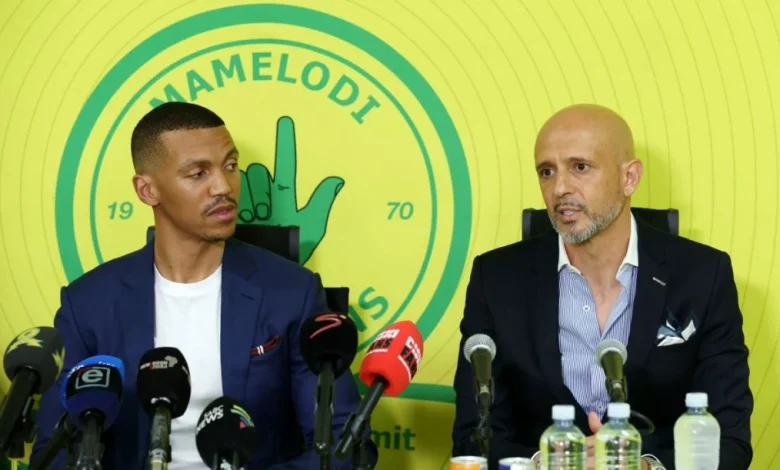 Tlhopie Motsepe and Mamelodi Sundowns coach Miguel Cardoso during a press conference