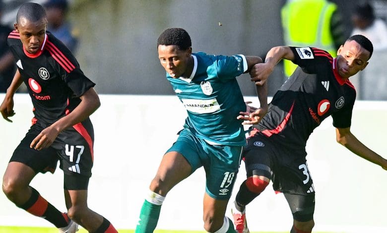 Tshepang Moremi against Orlando Pirates