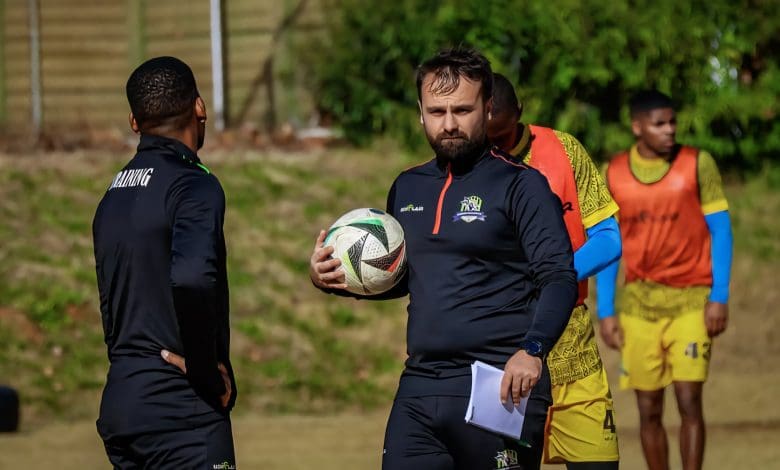 Alexandre Lafitte during a training session with Marumo Gallants