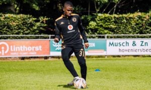 Naledi Hlongwane training at Kaizer Chiefs
