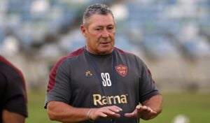 Stellenbosch FC coach Steve Barker during training session