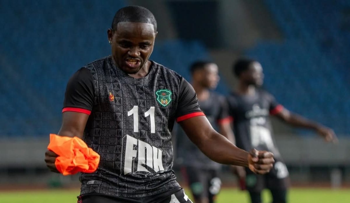 Gabadinho Mhango in Malawi national team colors