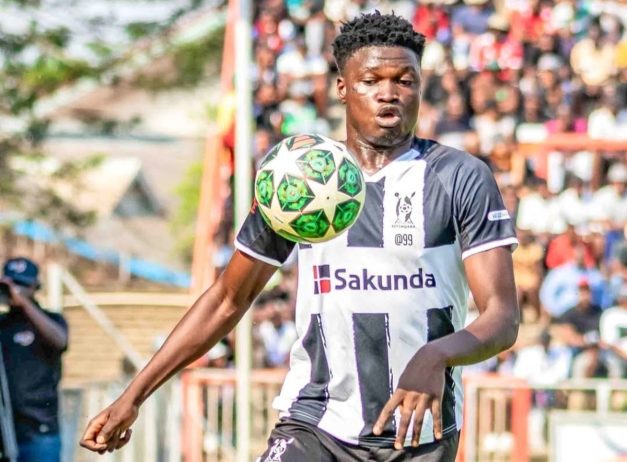 Mason Mushore in action for Highlanders FC