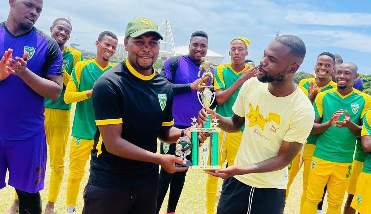 Mabhuti khenyeza during his time at Golden Arrows