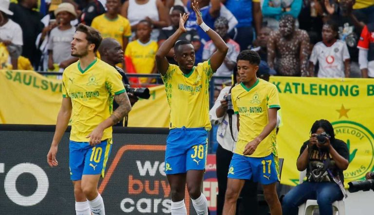 Nuno Santos, Peter Shalulile, Tashreeq Matthews, Mamelodi Sundowns