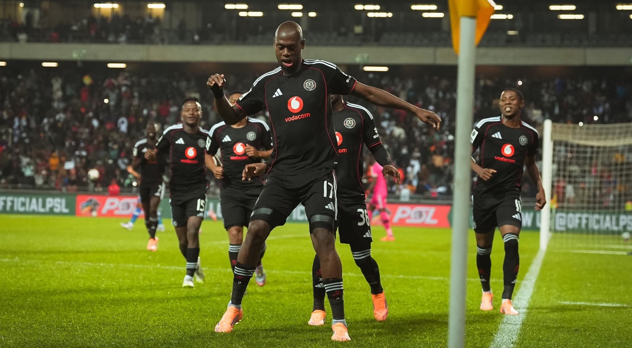 Evidence Makgopa at Orlando Pirates