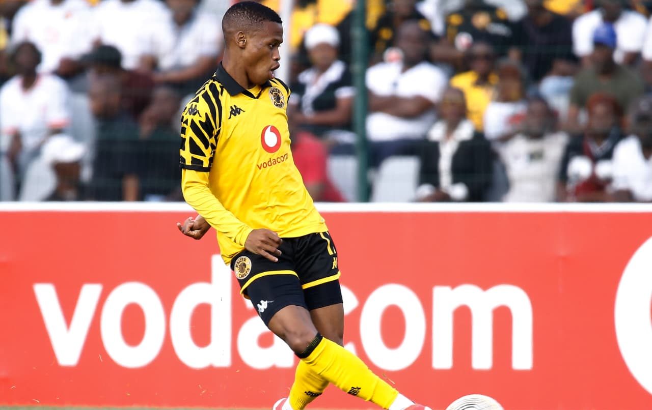 Kaizer Chiefs winger Asanele Velebayi playing